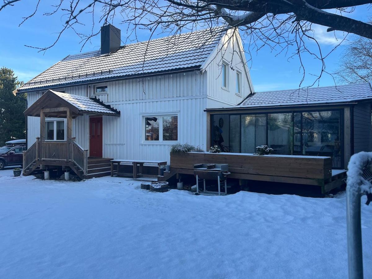 Older Villa With Large Garden Trondheim Exterior photo